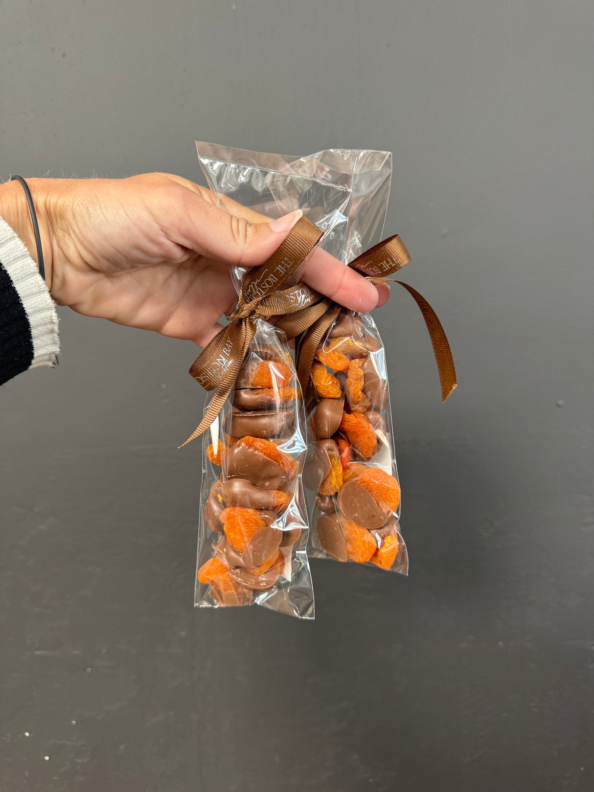Chocolate Dipped Apricots